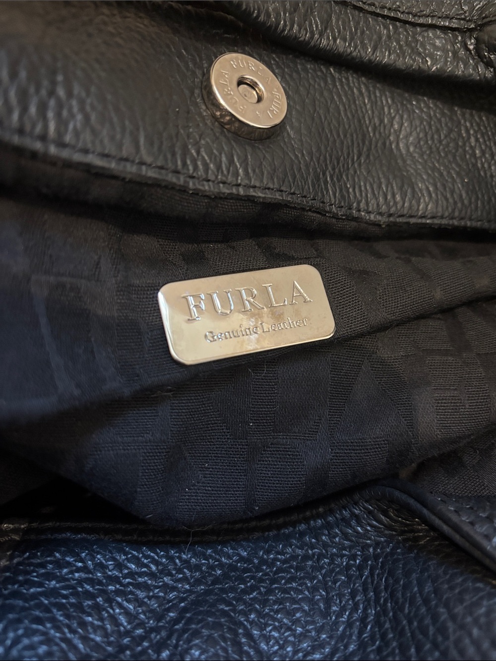 Furla Black Pebbled Leather Shoulder Bag with Detachable Strap - Picture 5 of 6
